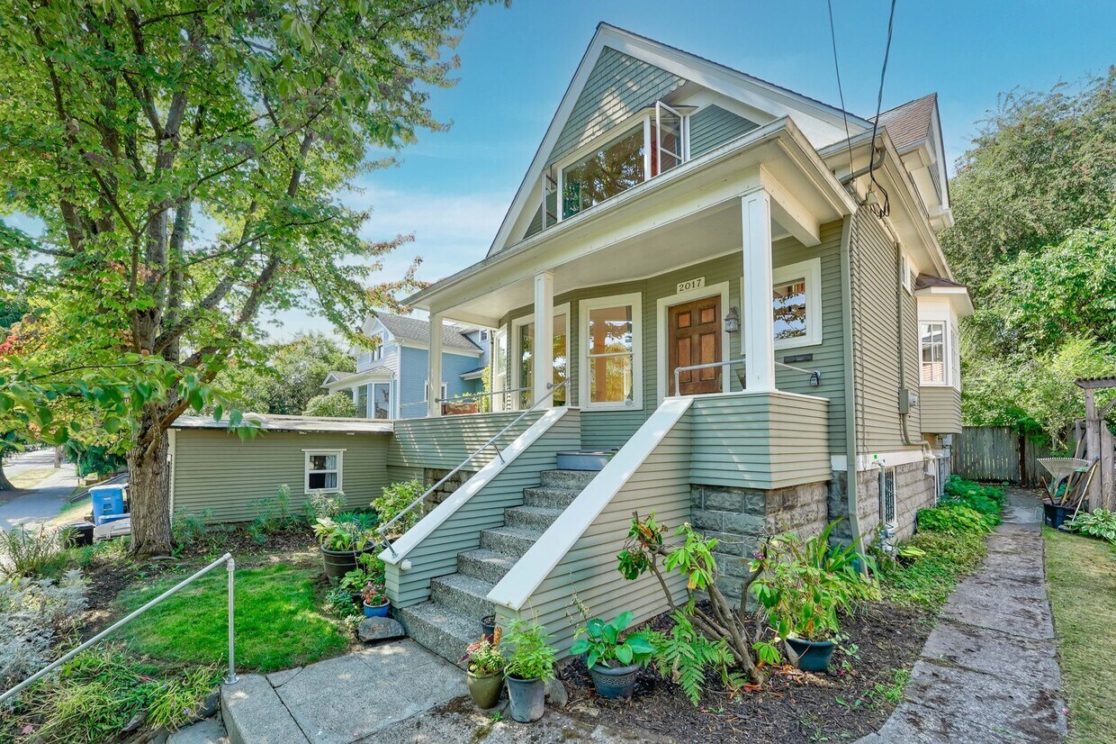 Foto principal - Phenomenal QA Home!