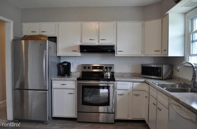 Building Photo - 1 br, 1 bath House - 219 Snyder Hill Rd Ap...