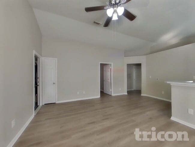 Building Photo - 3134 Boynton Dr