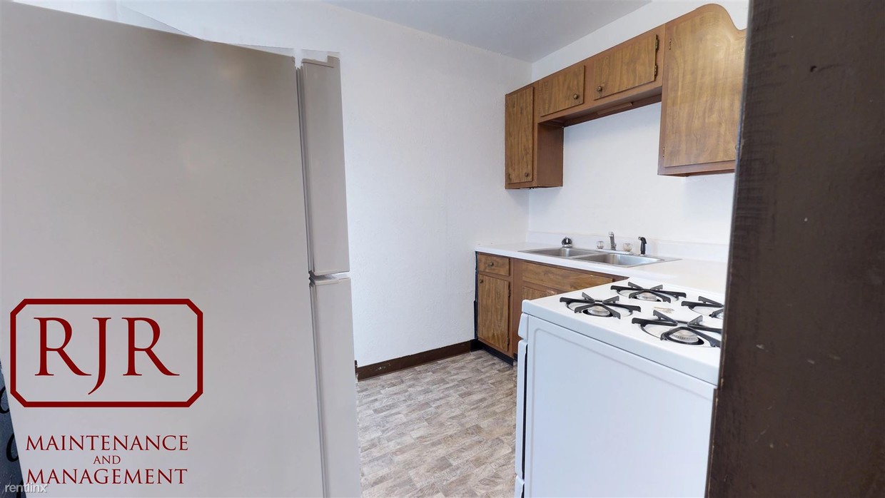 1 br, 1 bath - 120 E Avenue B 120 E Ave B #5 - 1 br, 1 bath  - 120 E Avenue B 120 E Ave B #5