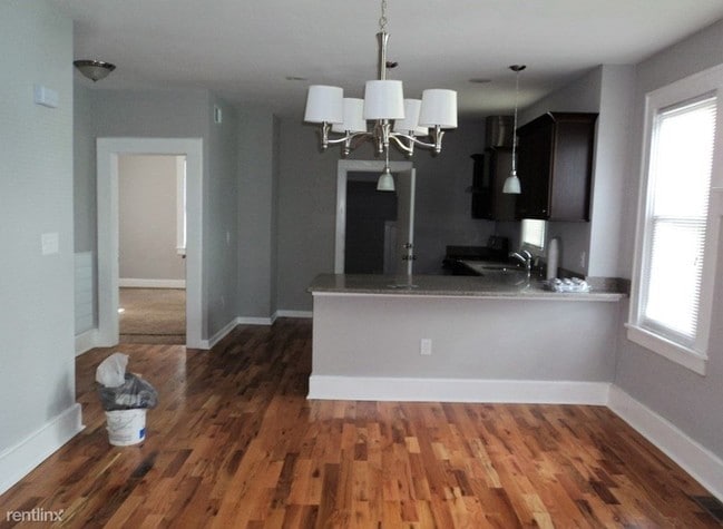 Building Photo - 2 br, 2 bath - 755 Canton St