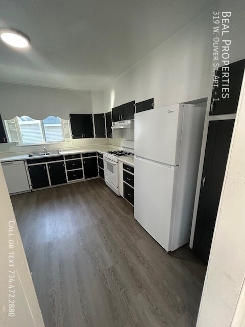 Foto del edificio - 319 W Oliver St