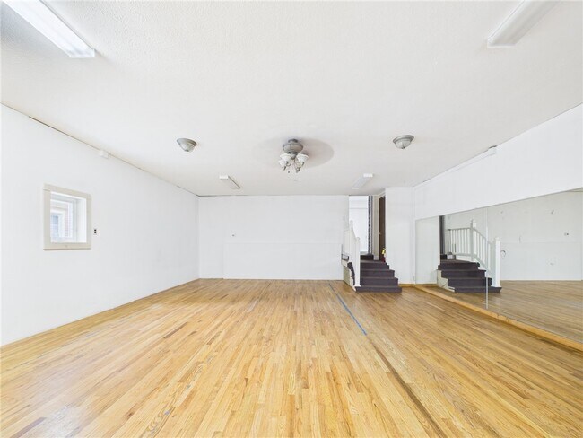 Foto del edificio - 40 E Genesee St