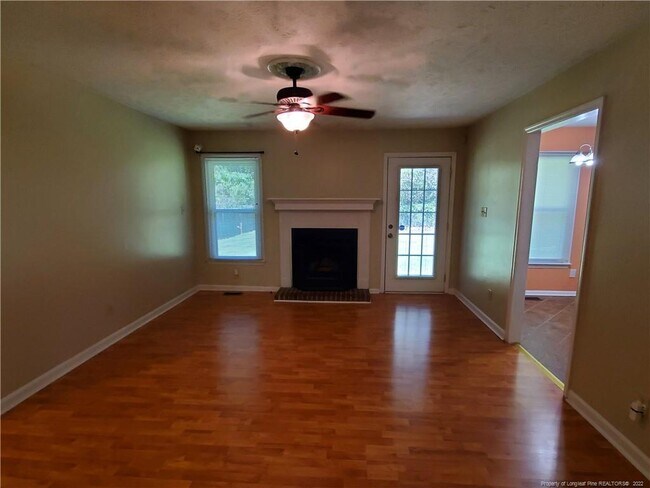 Building Photo - 3970 Loufield Dr