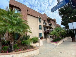 Building Photo - 12321 Ocean Park Blvd