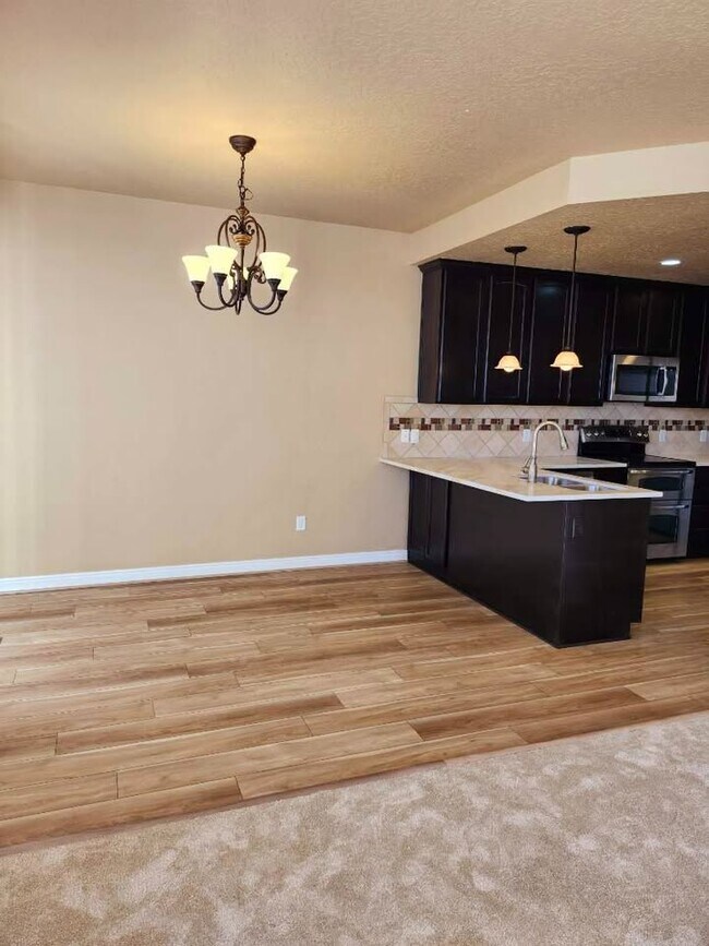 Foto del edificio - 3811 N Prairie Grass Dr