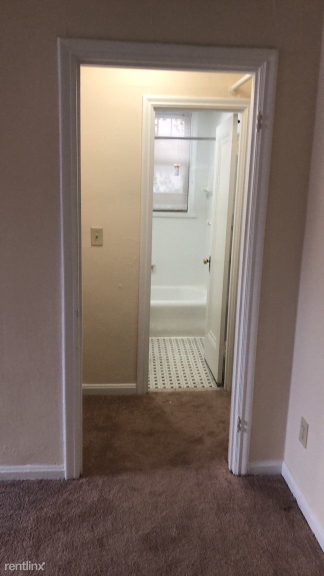 Foto del edificio - 1063 Cove Ave
