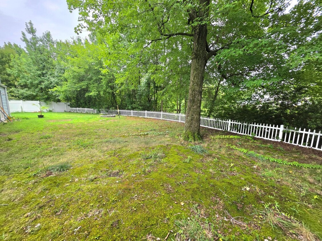 Building Photo - 5 Longleaf Ct