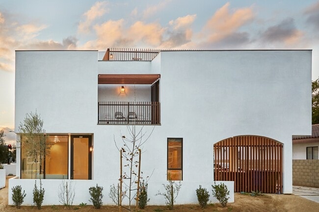 Foto del edificio - Melrose by Category