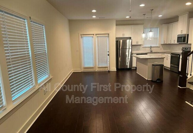 Foto del edificio - 1918 Plainsboro Dr