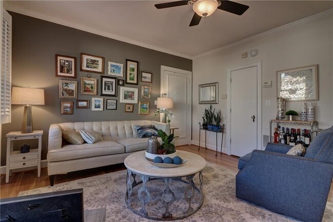 Foto del edificio - 2222 Peachtree Rd NW