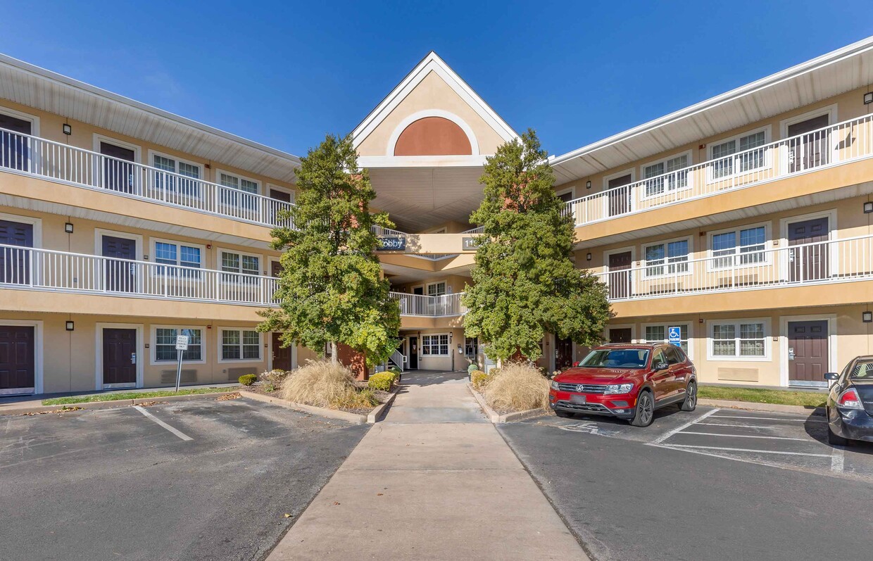 Foto principal - Furnished Studio-St. Louis - Westport - Ea...