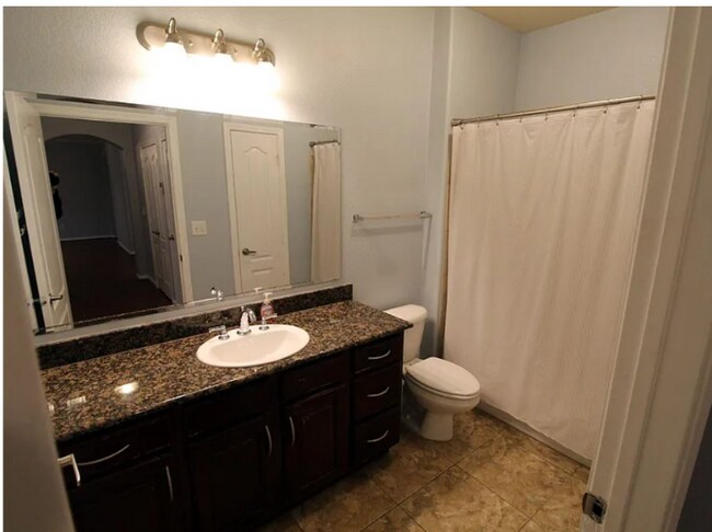 Foto del edificio - 1085 Shop Rd