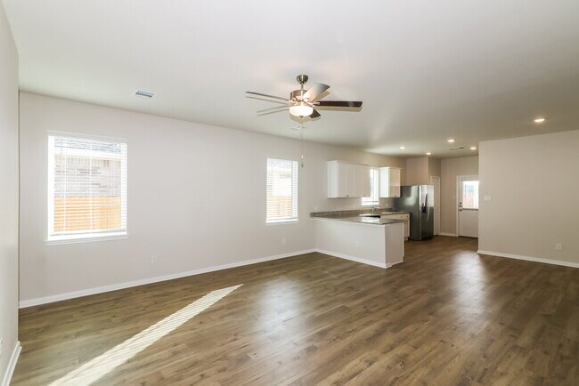 Foto del edificio - 7630 Tipton Meadow Way