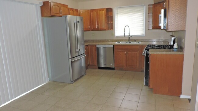 Building Photo - 5191 Chambers Dr