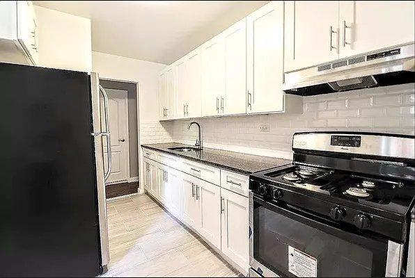 Foto principal - 1 bedroom in BRONX NY 10471