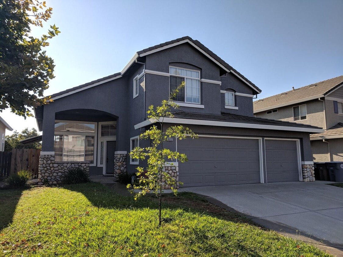 Foto principal - 8532 Geranium Way