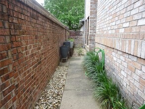 Building Photo - 14439 Reissen Ln