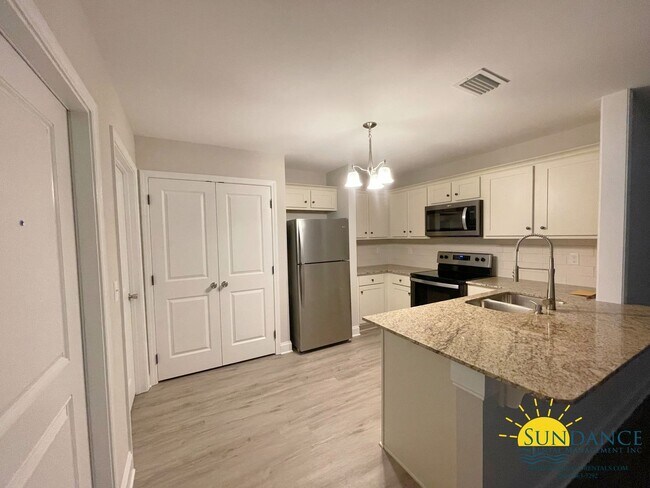 Foto del edificio - Lovely 2 Bedroom Unit in Fort Walton Beach