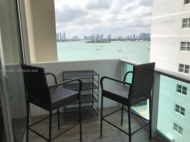 Foto del edificio - 1200 West Ave