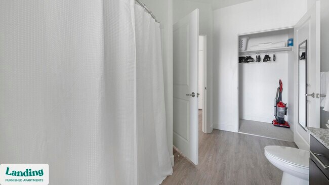 Building Photo - 124 S Dry Creek Ridge Ln