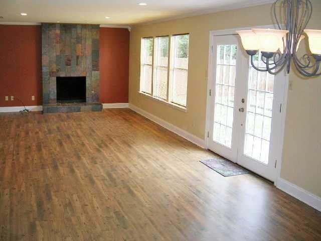 Foto del edificio - 4704 White Elm Ct