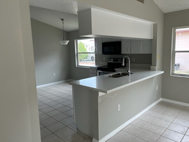 Foto del edificio - 57 St Kitts Cir