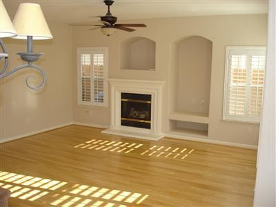 Foto del edificio - 4555 Acacia Ridge St