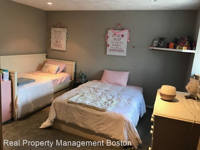 Foto del edificio - 2 br, 2 bath House - 20 Bennett Street Unit B