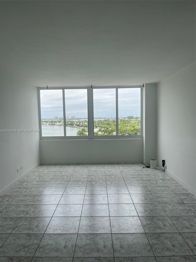 Foto del edificio - 7441 Wayne Ave