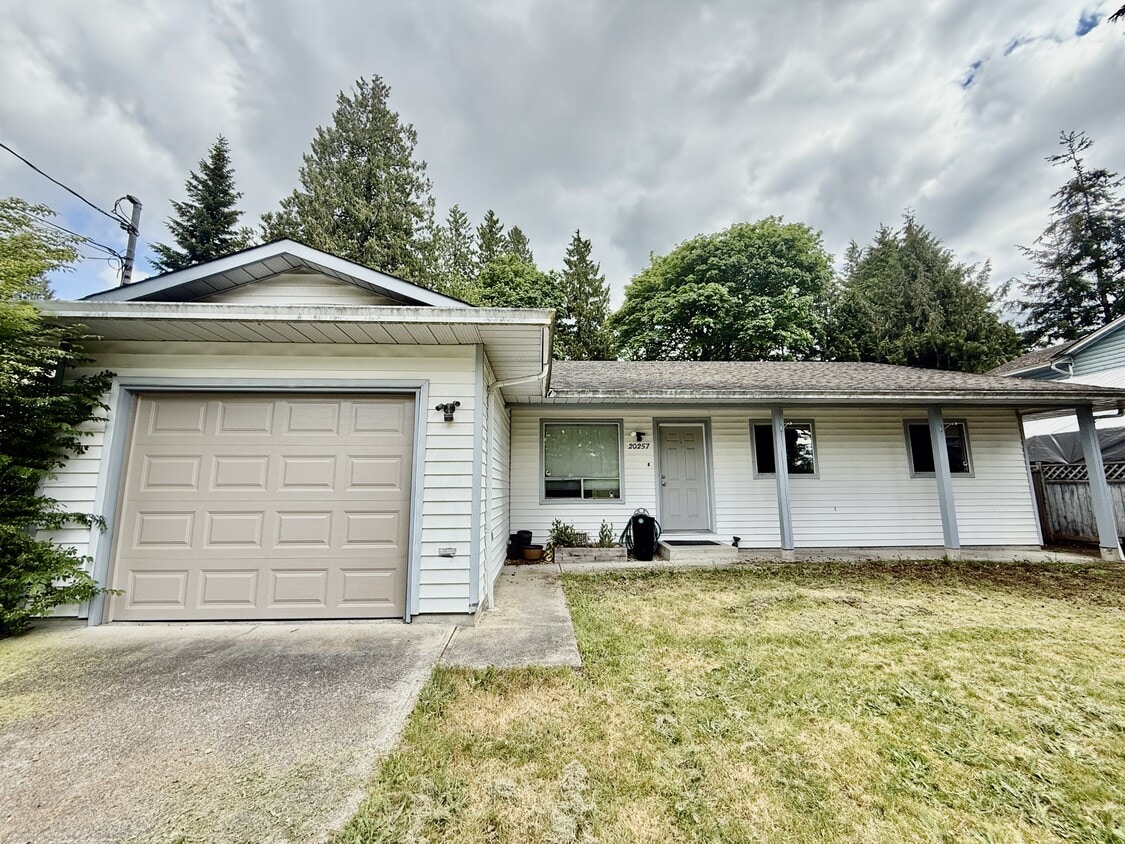 Primary Photo - 20257 Hammond Rd