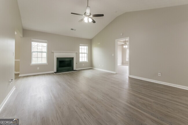 Building Photo - 5140 Towne Park Dr