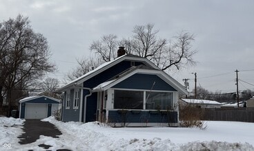 Building Photo - 6186 Evanston Ave