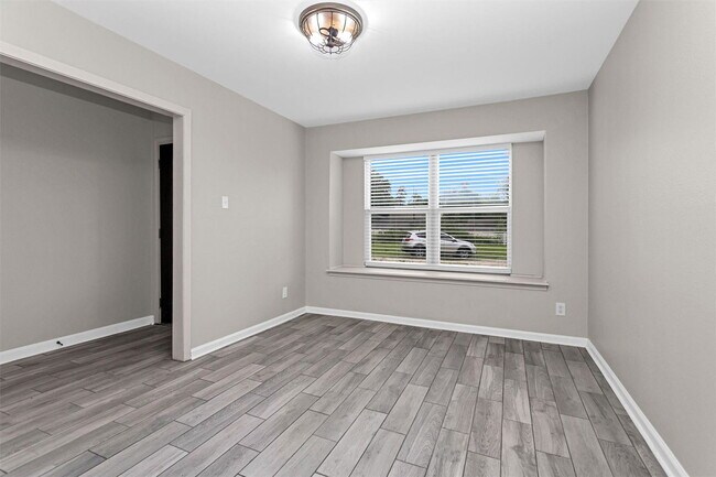 Foto del edificio - 3600 W Davis St