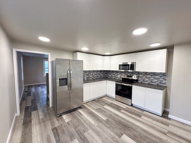 Foto del edificio - 93 N Greenview Rd