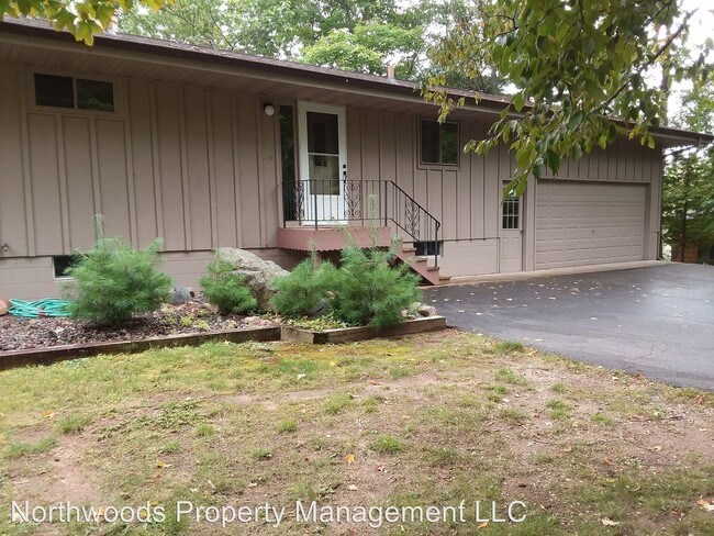 Foto del edificio - 8538 Huber Ln