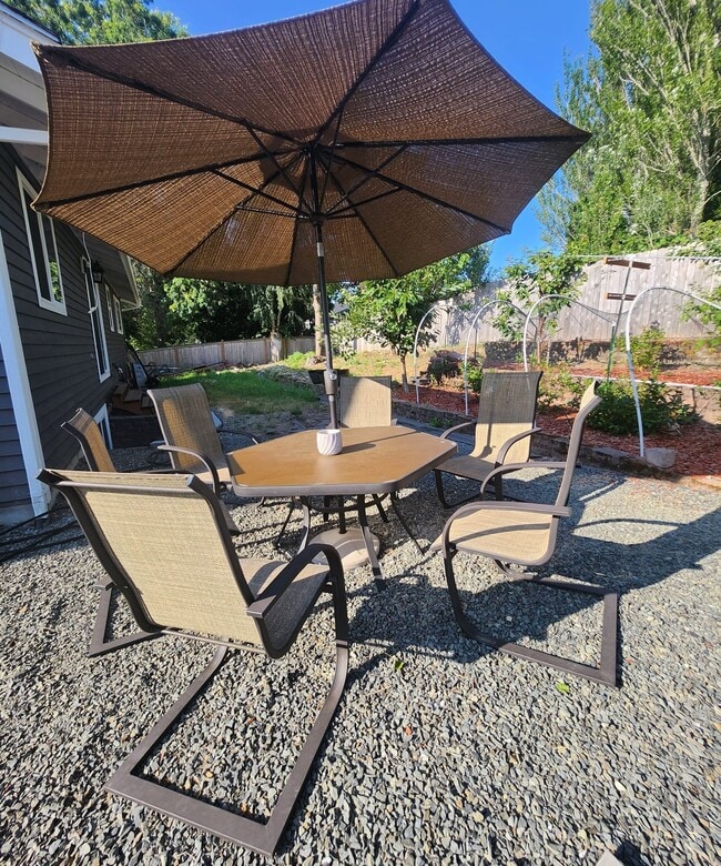 Building Photo - 8029 240th St SW