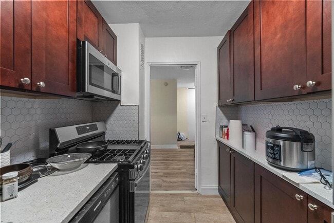 Photo - 201 St Pauls Ave Apartment