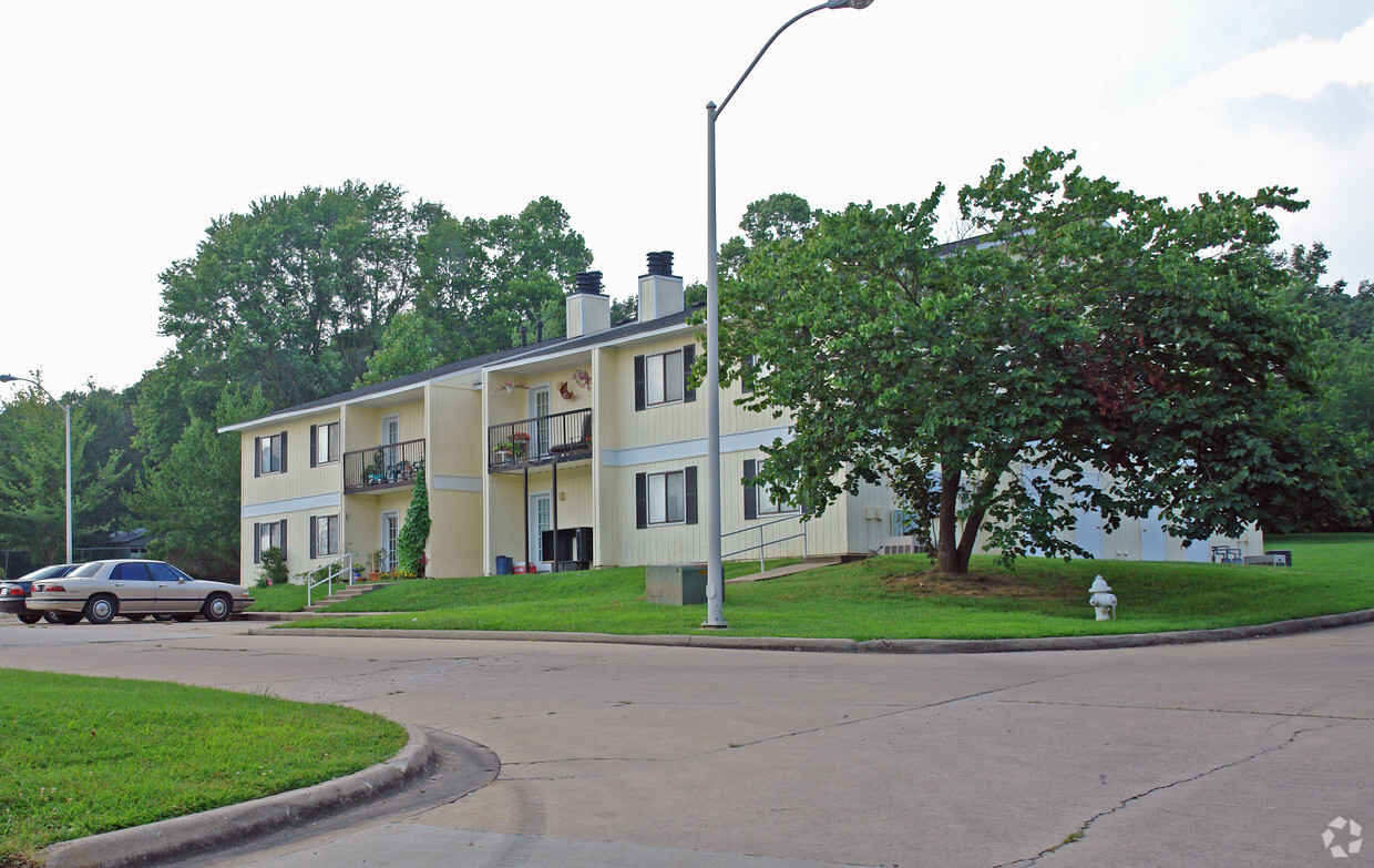 Foto del edificio - Park Lake Apartments