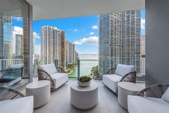 Building Photo - 300 Biscayne Blvd