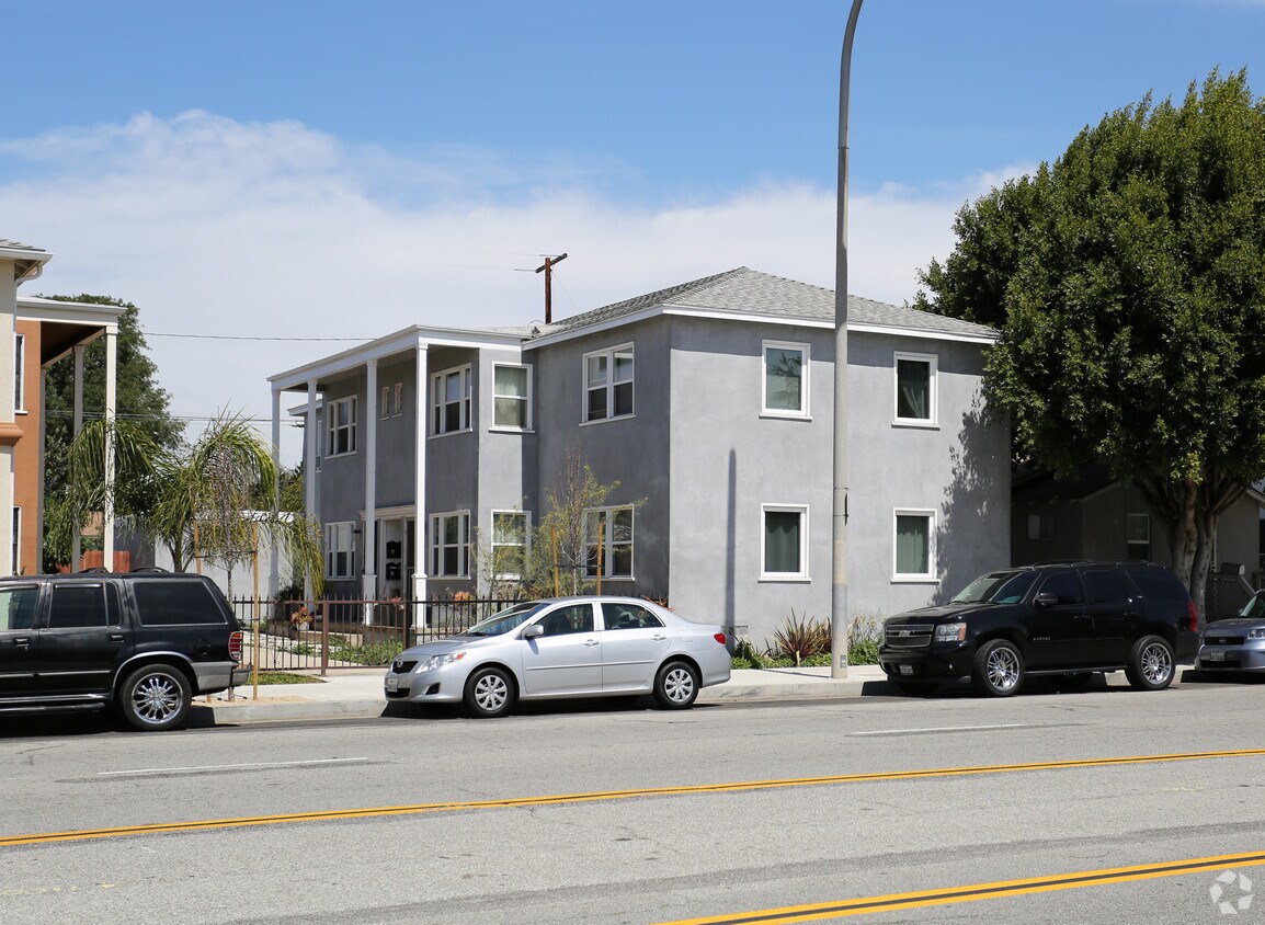 Primary Photo - 12305 Washington Pl