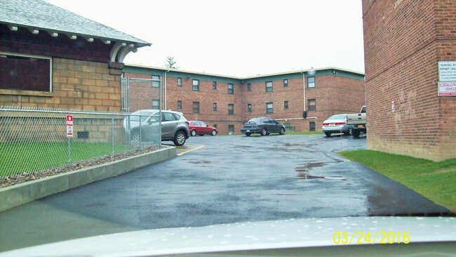 Foto del edificio - Huntington Park Apartments