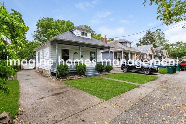 Foto del edificio - Pet friendly home in Oakley, across from R...