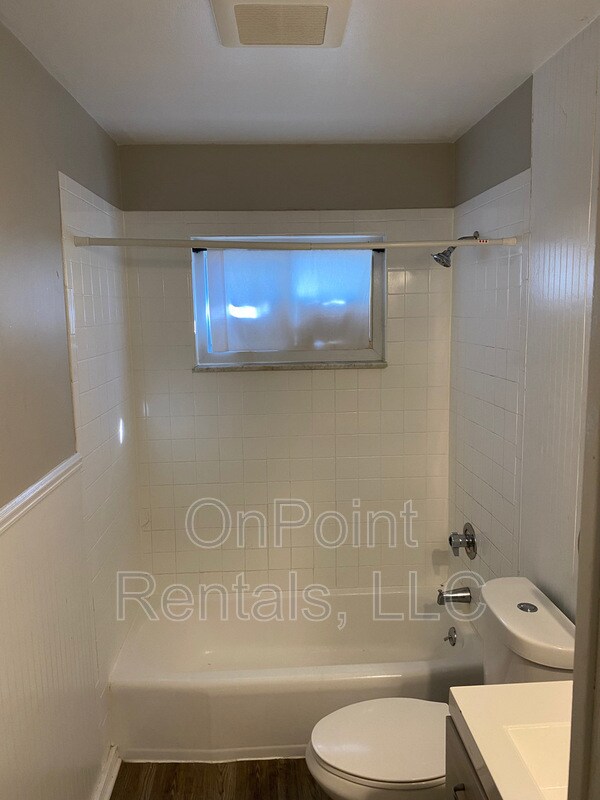 Foto del edificio - 15378 Wormer Ave