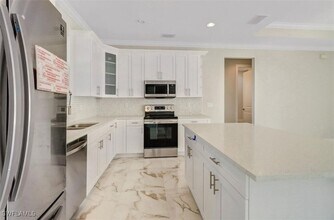 Building Photo - 2436 14th Ave NE