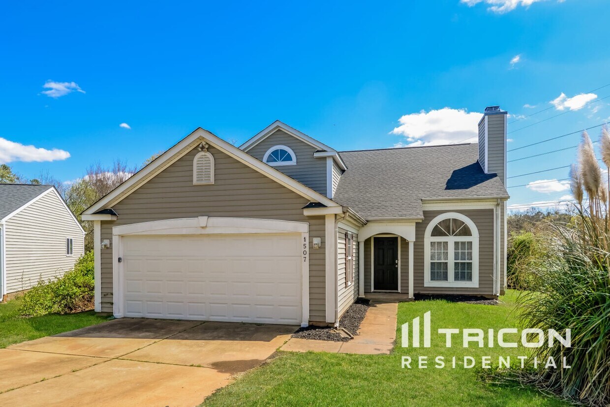 Foto principal - 1507 Hollow Maple Dr