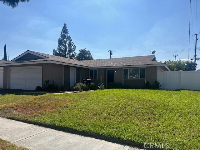 Foto principal - 861 Pinefalls Ave