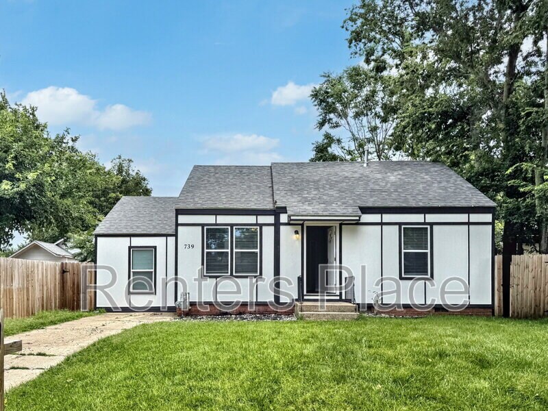 Foto principal - 739 N Birmingham Pl