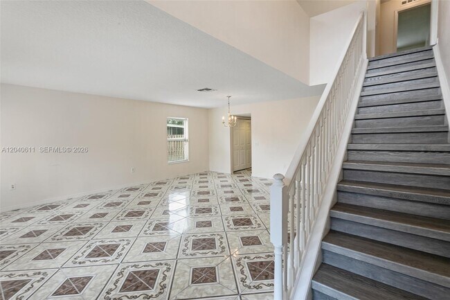 Building Photo - 12096 Prospect Creek Dr