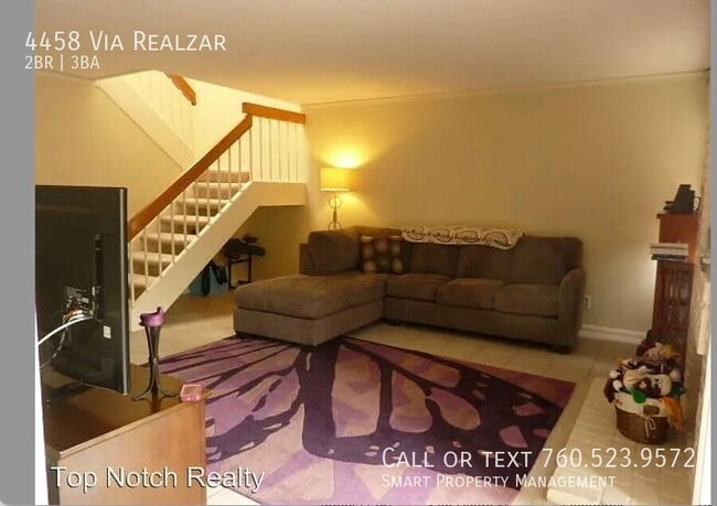 Building Photo - 4458 Via Realzar